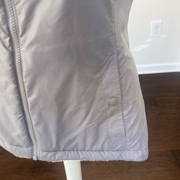 The North Face Grey Double Sided Bodywarmer Vest S - Picture 3 of 9